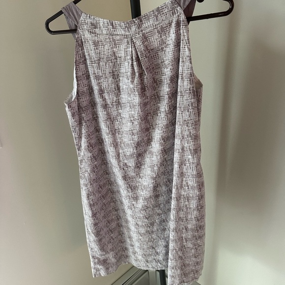 ALFRED SUNG Pure Gray Patterned Top - Picture 4 of 7